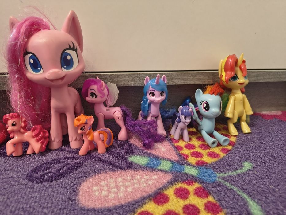 Vând unicorni/ ponei