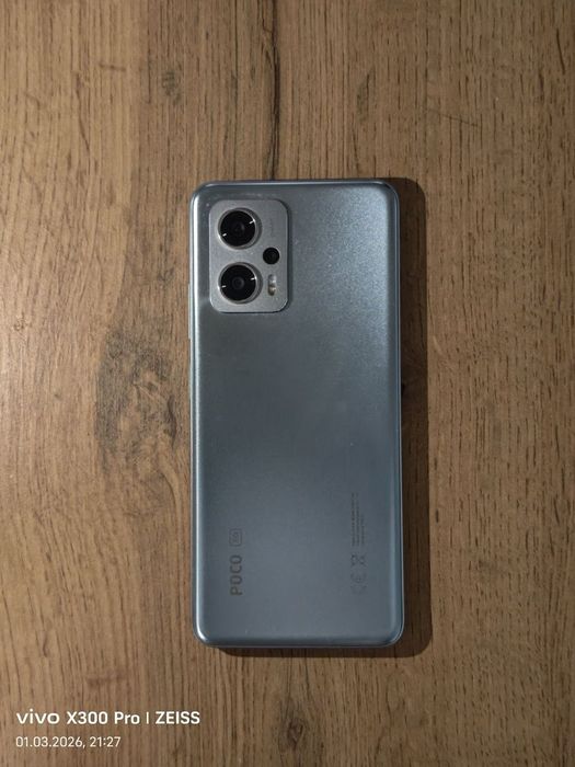 Poco X4 GT телефон