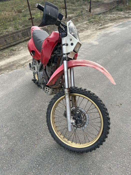 Honda nx 650 dominator