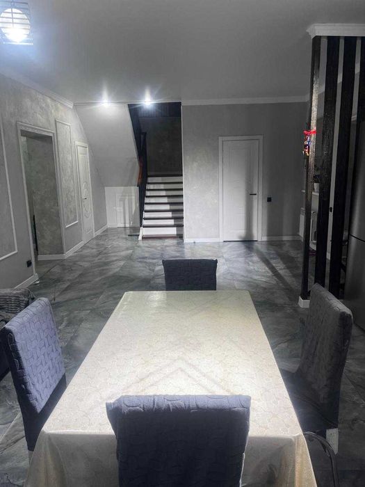 Коттедж, 233 кв.м., 7 соток