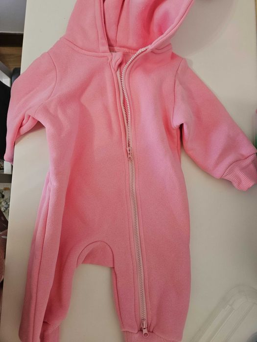 Продам одежду для девочек новую