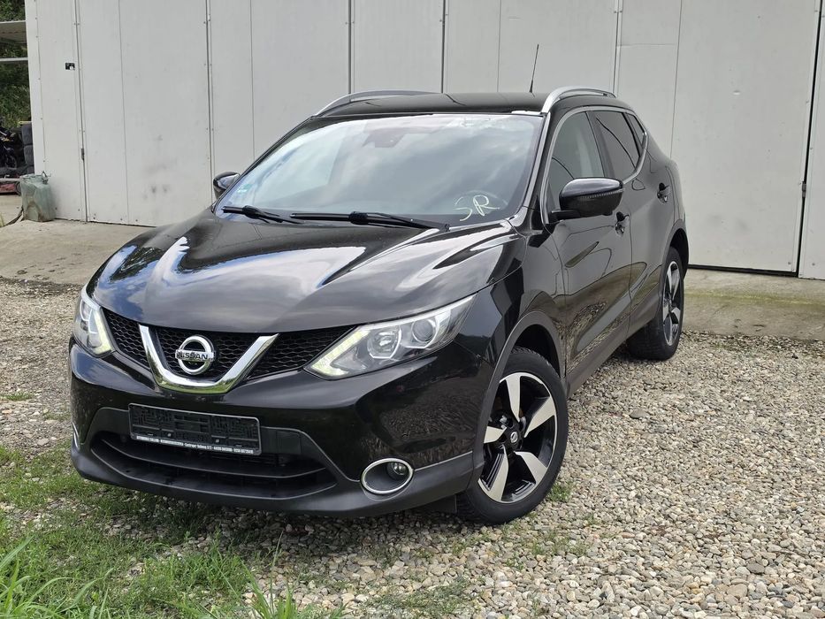 Nissan Qashqai Nissan Qashqai II SUV- Cutie Defecta (NU pleaca de pe loc)
