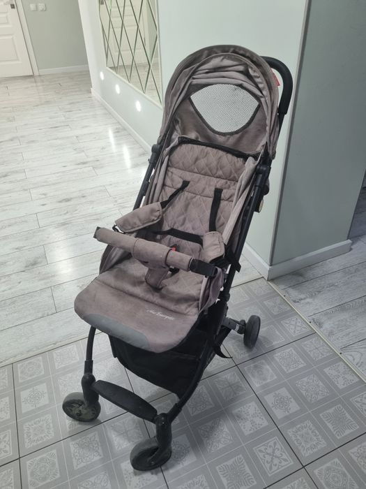 Продам коляску, в хорошем состоянии