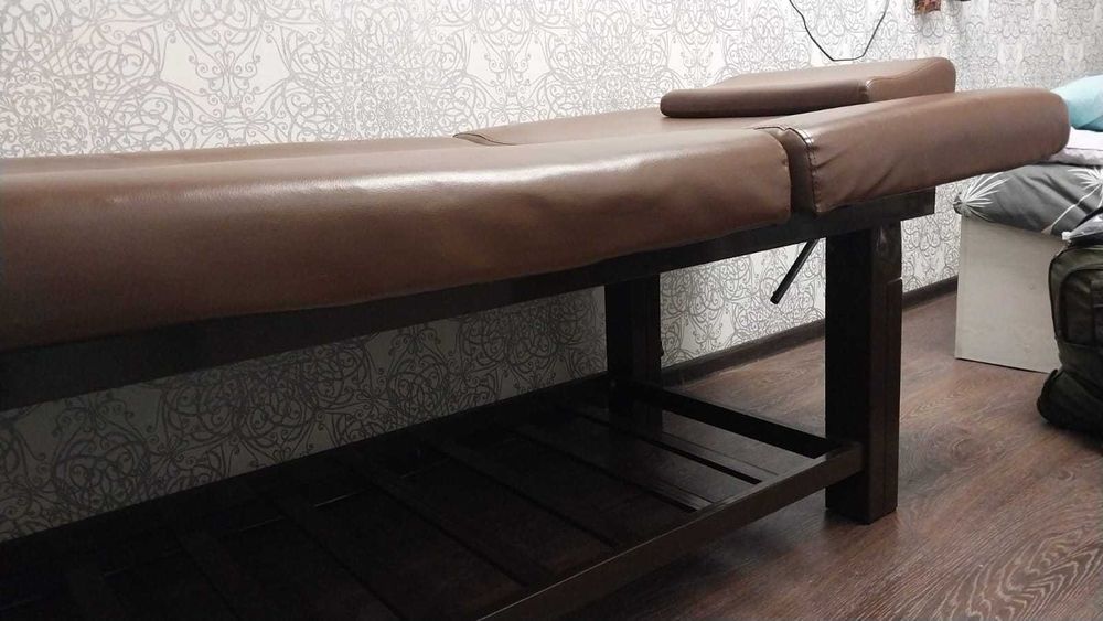 Продам массажное кресло Б/у