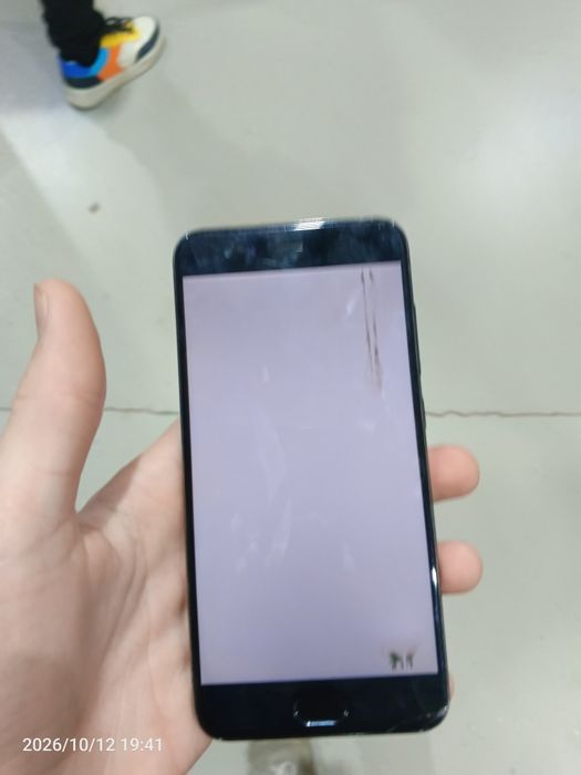Телефон Xiaomi mi6 64gb