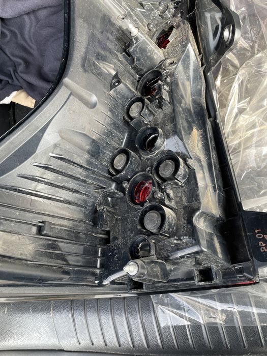 Фара тайота прадо