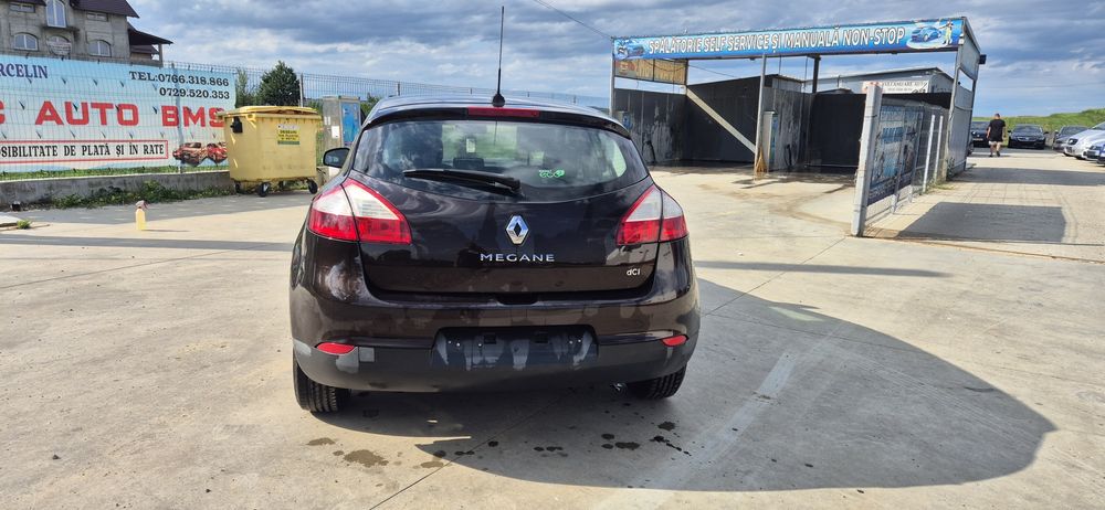 RENAULT Megane 2011 — imagine 3