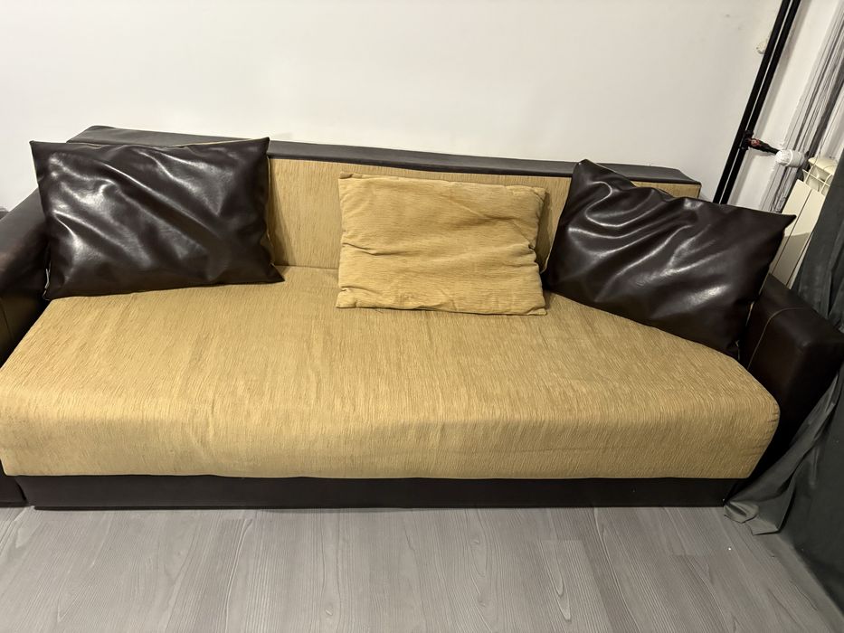 Canapea extensibilă