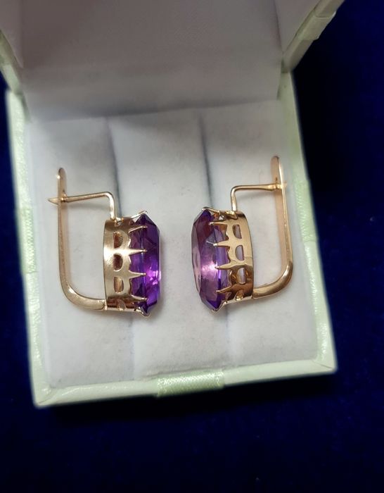 Золотые серьги 583 пробы с аметистом