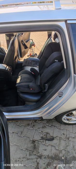 Volkswagen b6 2010