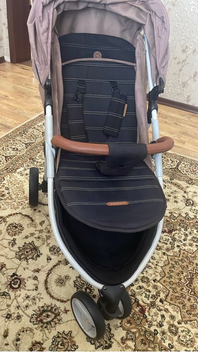 Продам коляску трёхколёсный