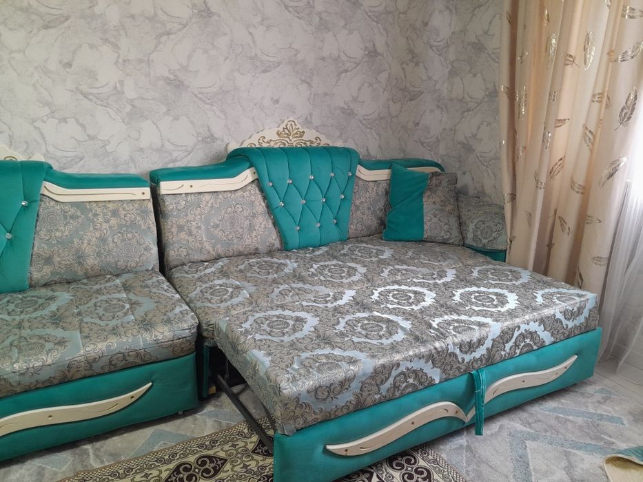 Диван угалок 4х2