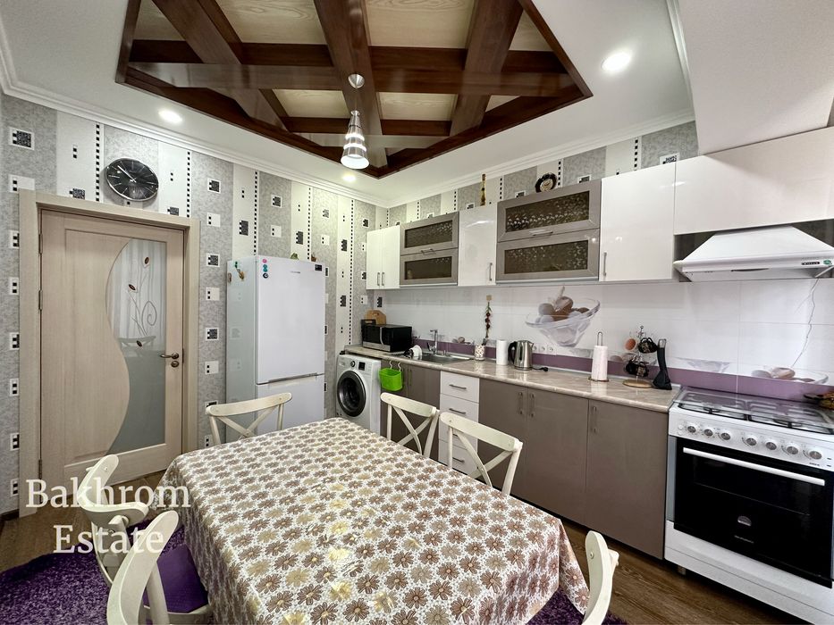 Новостройка • Юнусабад 13 квартал • 3 ком. 2 этаж 90 м² • Megaplanet