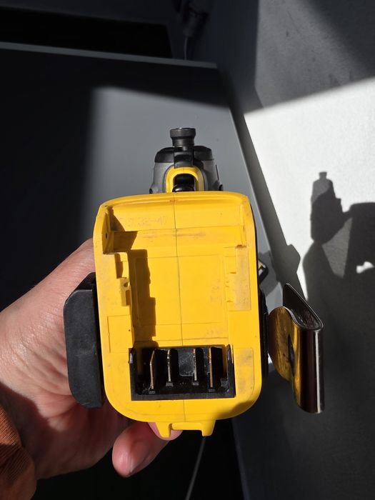 Autofiletanta Impact Dewalt DCF 887