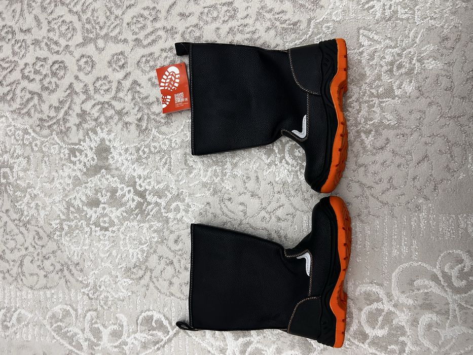 Продаются рабочие летние сапоги