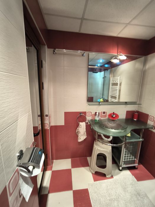 Апартамент в идеален център 100кв.м