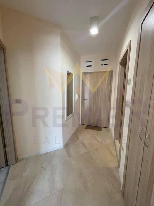 Дава се под наем Двустаен апартамент в Варна, Аспарухово - 70 кв.м за 500 € - Снимка #3