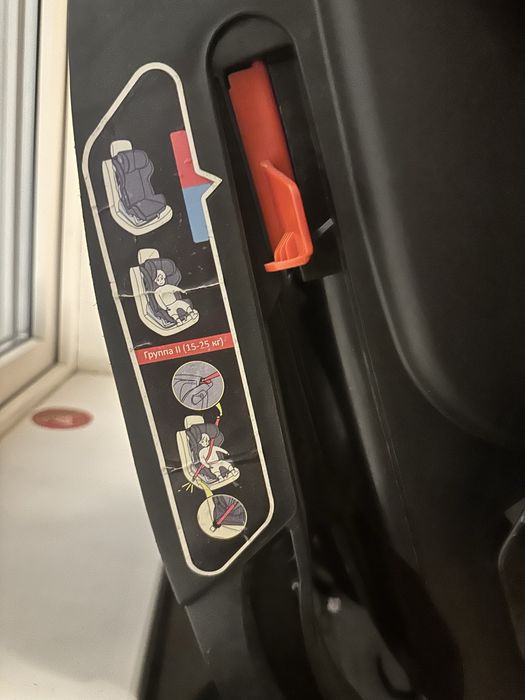 Автокресло Hb