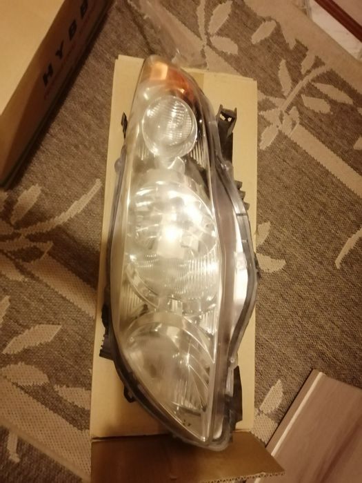 Фары тайота королла американец 2010 год