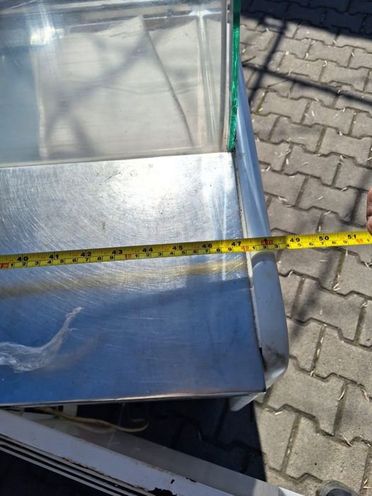 Хладилна витрина