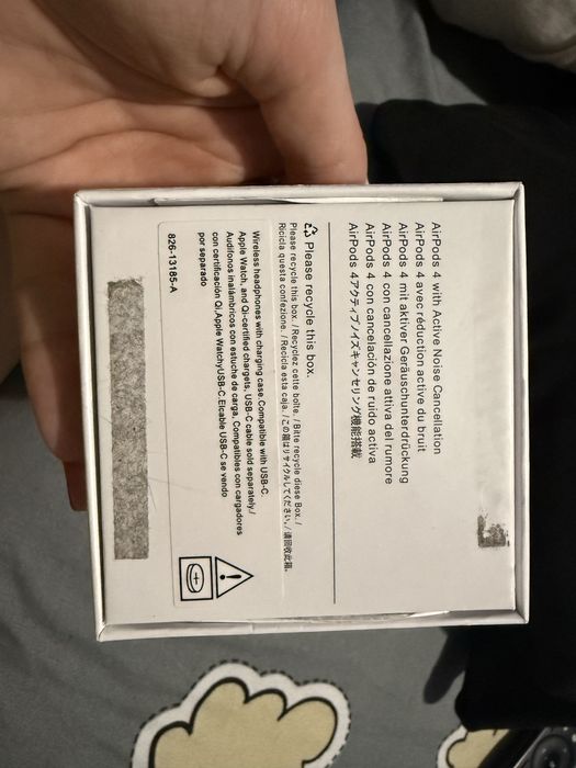 Слушалки Airpods 4