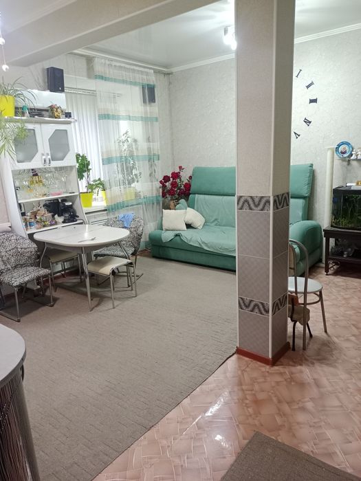 Продам квартиру сталинка