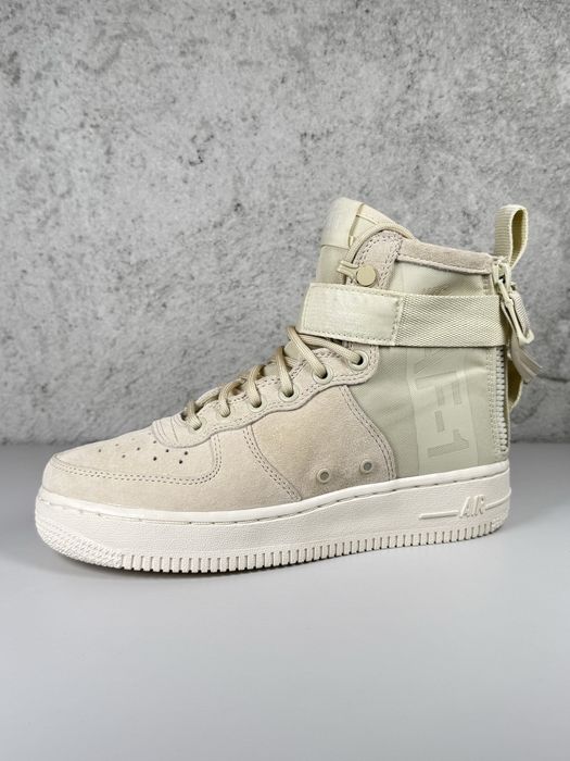 Nike SF Air Force 1 Mid Fosill