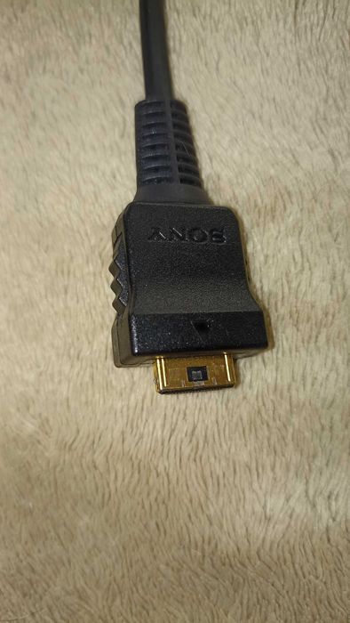Продавам кабел Sony за цифрови фотоапарати – AV и компютър