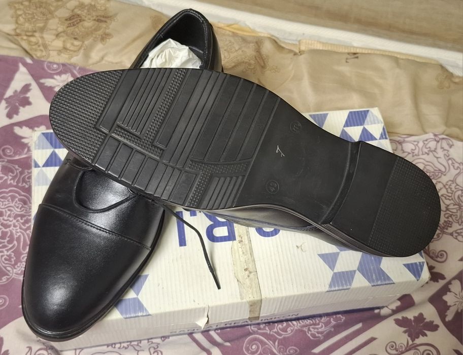 Черный классические туфли
