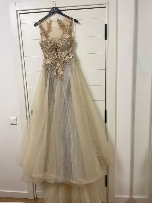 Абитуриентска бална рокля на Berna Moda , размер S