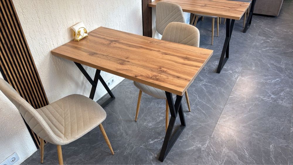 Продам столы и стулья