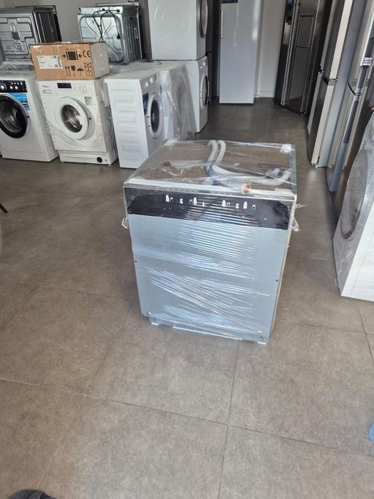 Холодильник Стиральная машина