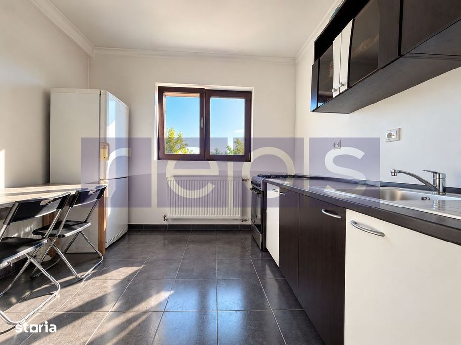 Apartament 4 Camere | Decomandat | 2 Bai | Bloc Reabilitat | Parcul He