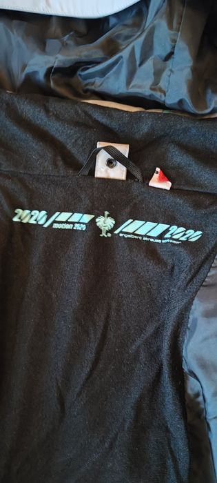 Дамско яке STRAUSS