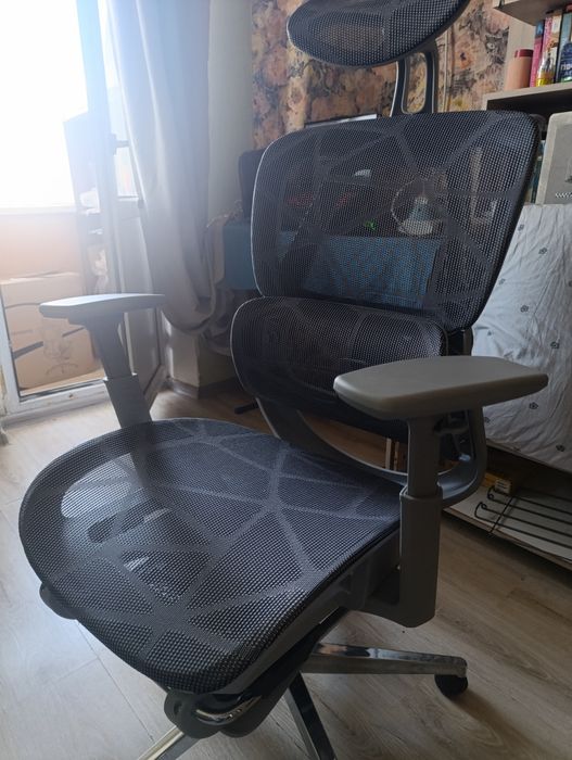 Компьютерное кресло