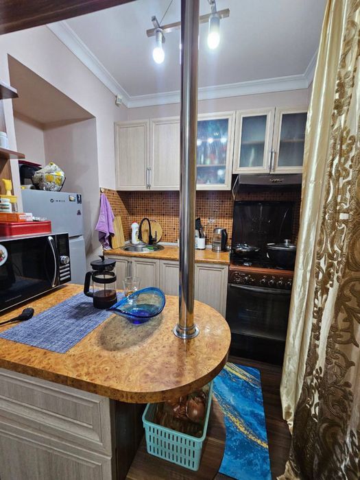 2/2/5 55м2 Буз 2 , 49-я школа , Ялангач .