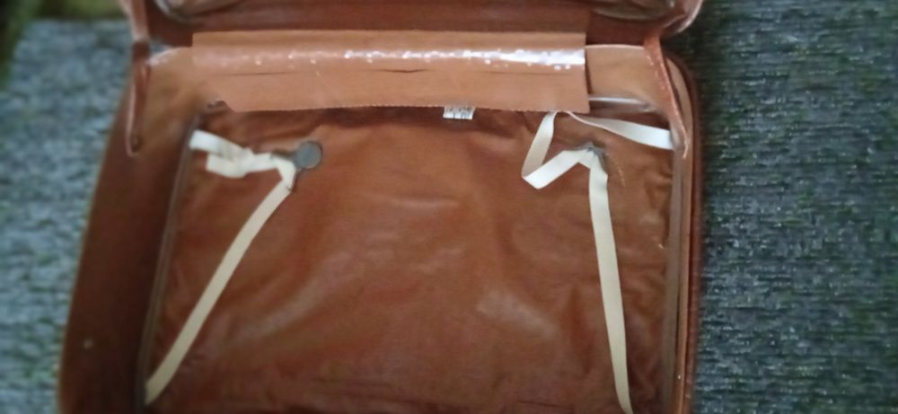 Чемодан Новый размер 60*45*20