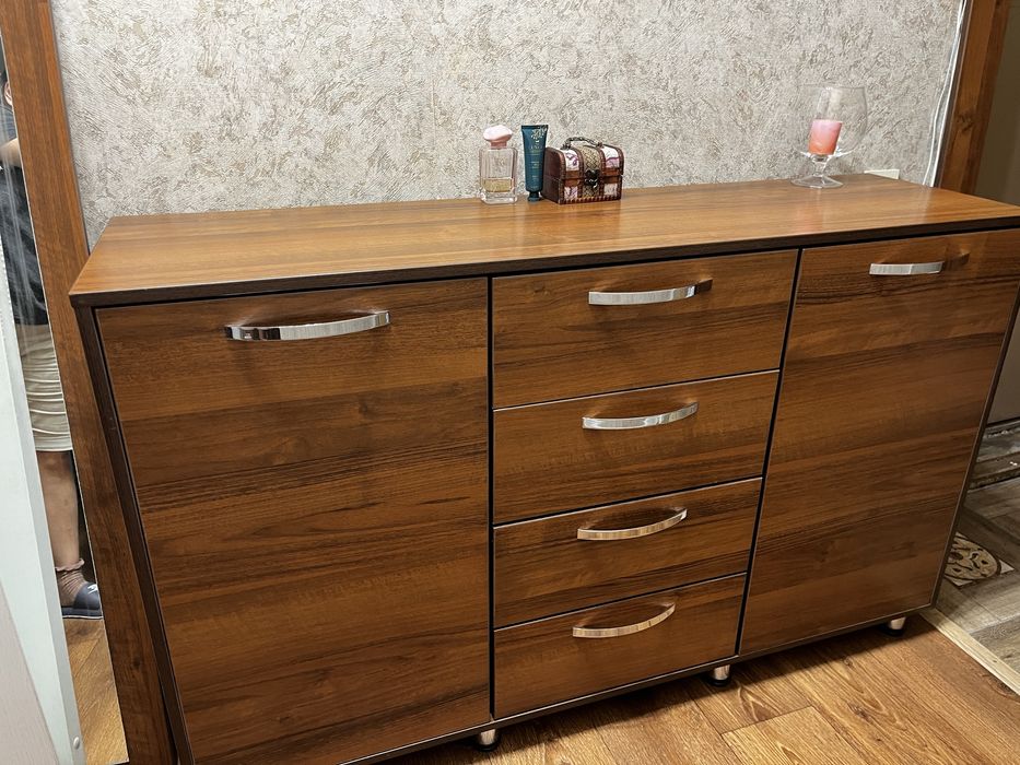 Продам комод. 35000 тг