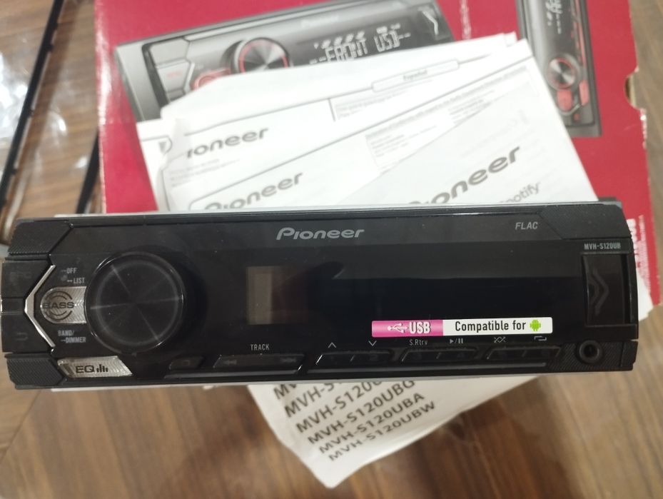 Продам автомагнитолак