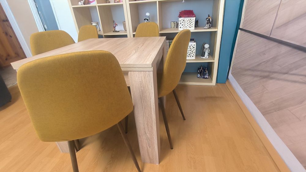 Кухненски стол JYSK,цена на брой -50лв. ( 5 броя)