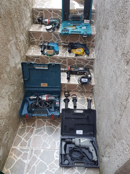 Bosch .cu percutie pe perna de aer.