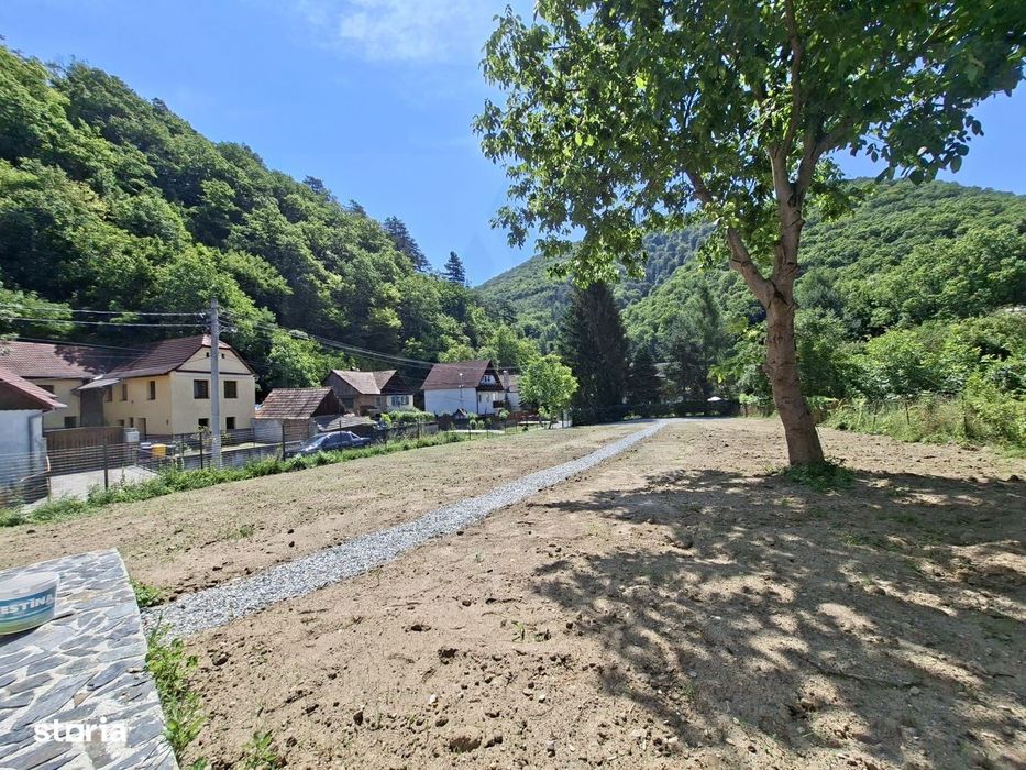 Casa individuala premium 236 mp utili si teren 1200 in Cisnadioara