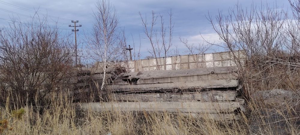 Продам б/у плиты