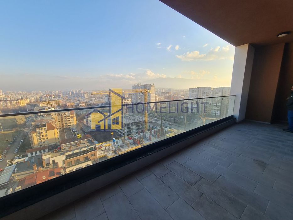 Четиристаен апартамент в кв. Люлин 2