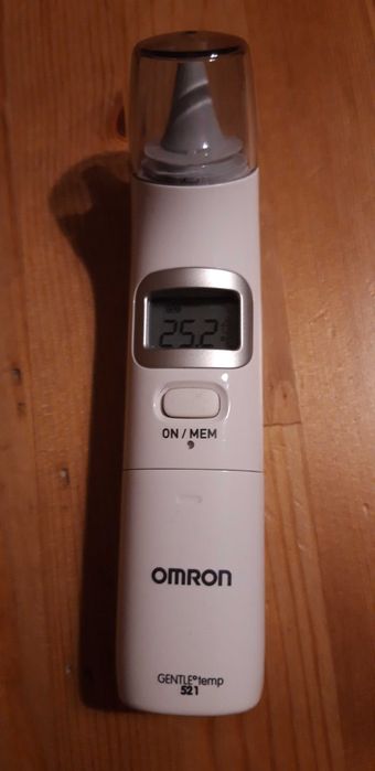 Термометър за ухо Omron