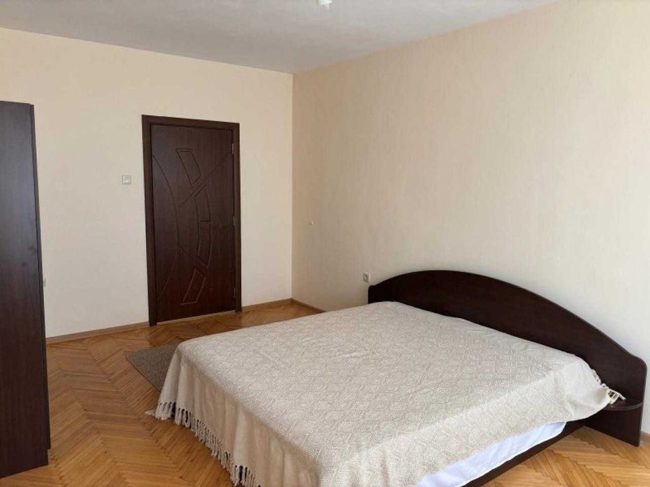 Продава се Двустаен апартамент в Пловдив, Център - 65 кв.м за 2154 €/кв.м - Снимка #5