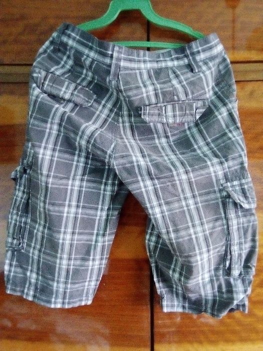 Vand pantaloni scurti C&A