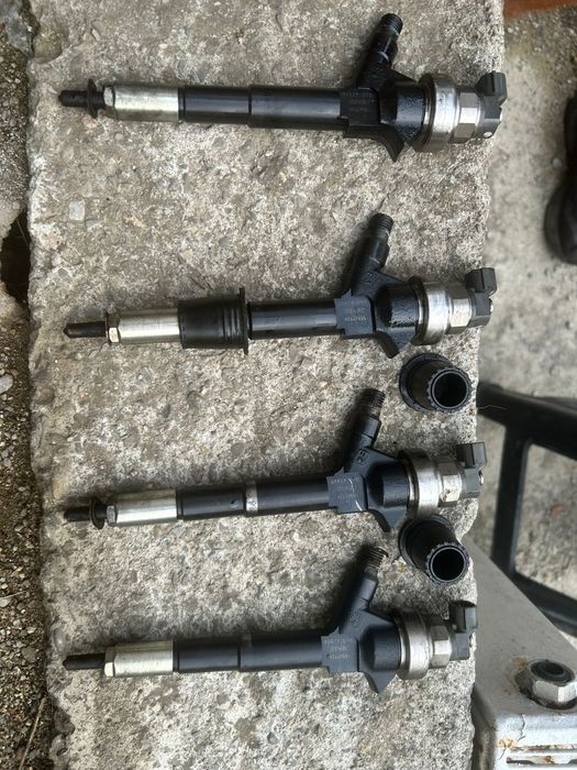 Injectoare denso 1.7 diesel2013