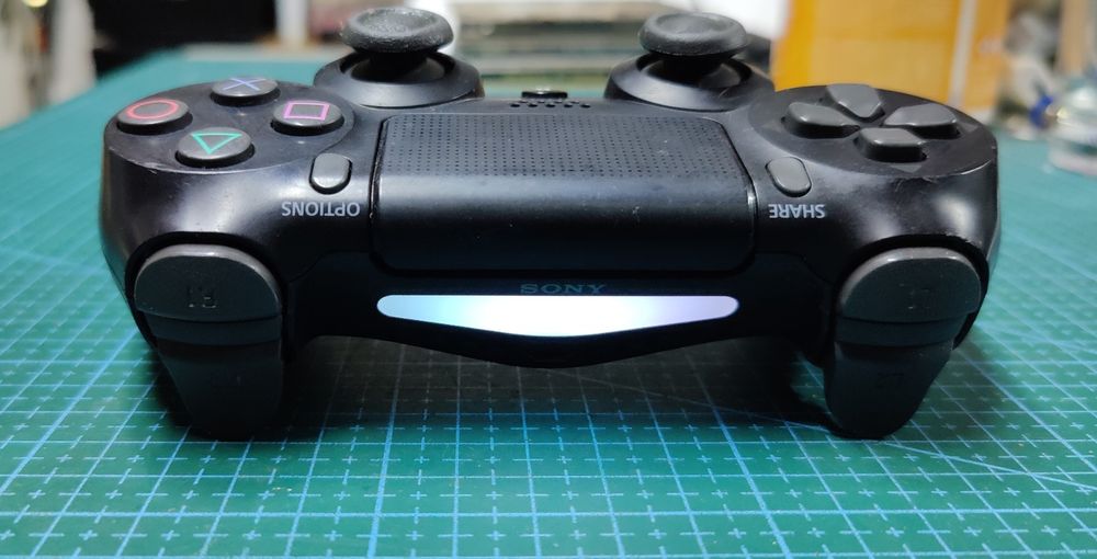 Controller/maneta Sony PS4 / Testată