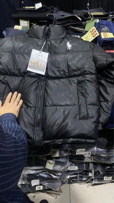 Куртки все по 18к